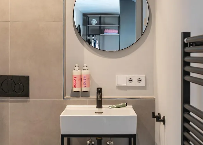 Aparthotel Numa St Paul 4*