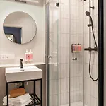 Numa St Paul Aparthotel 3*